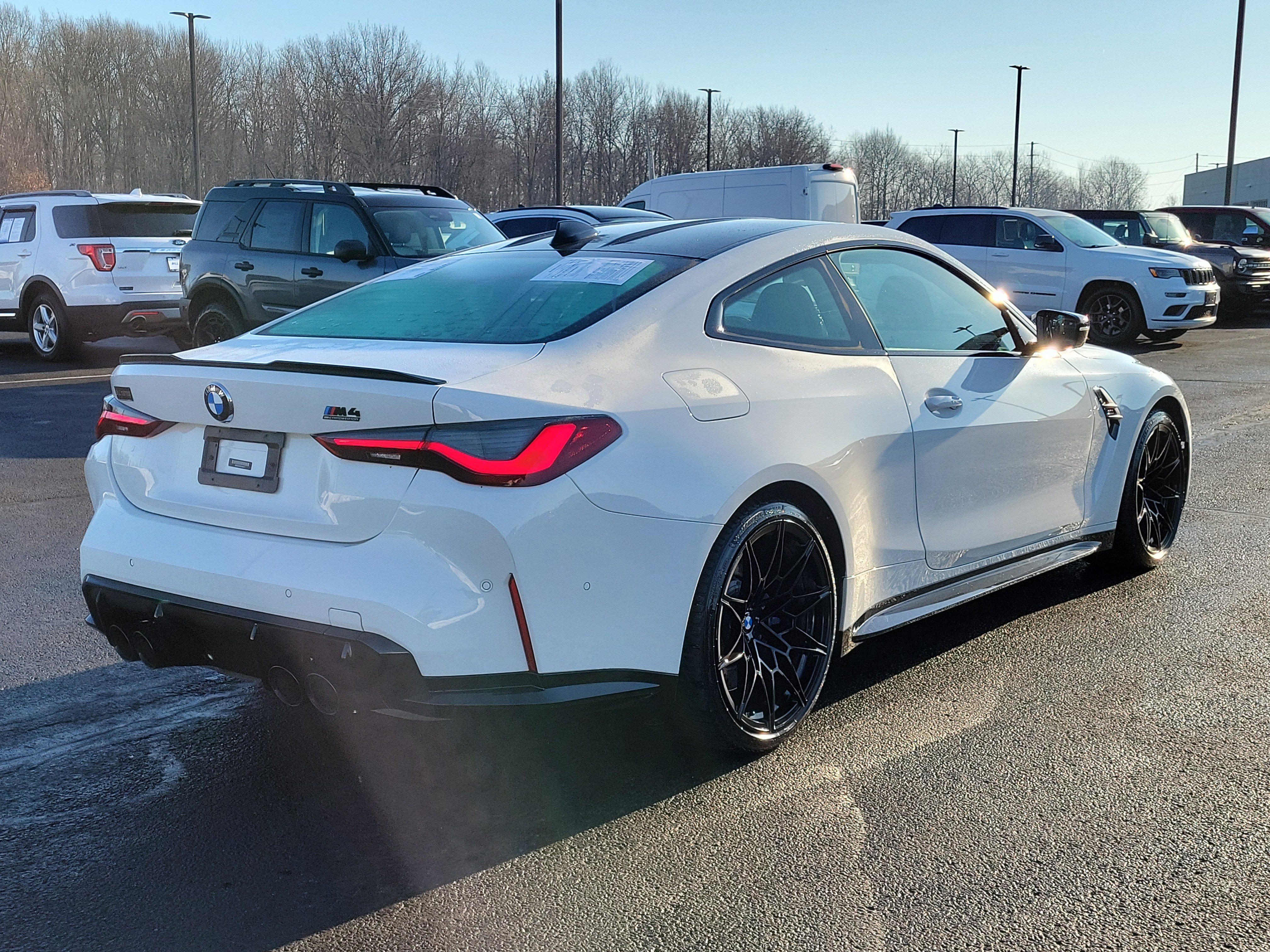 Used 2021 BMW M4 Competition w/ Executive Package image 3