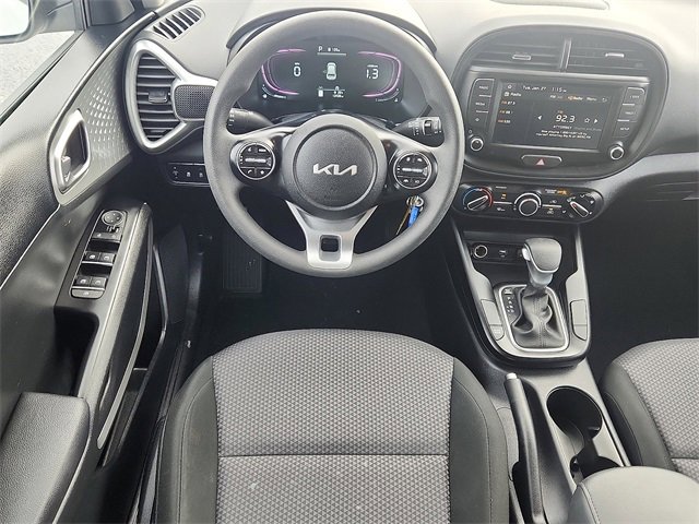 Used 2024 Kia Soul LX w/ Option Group 015 image 7