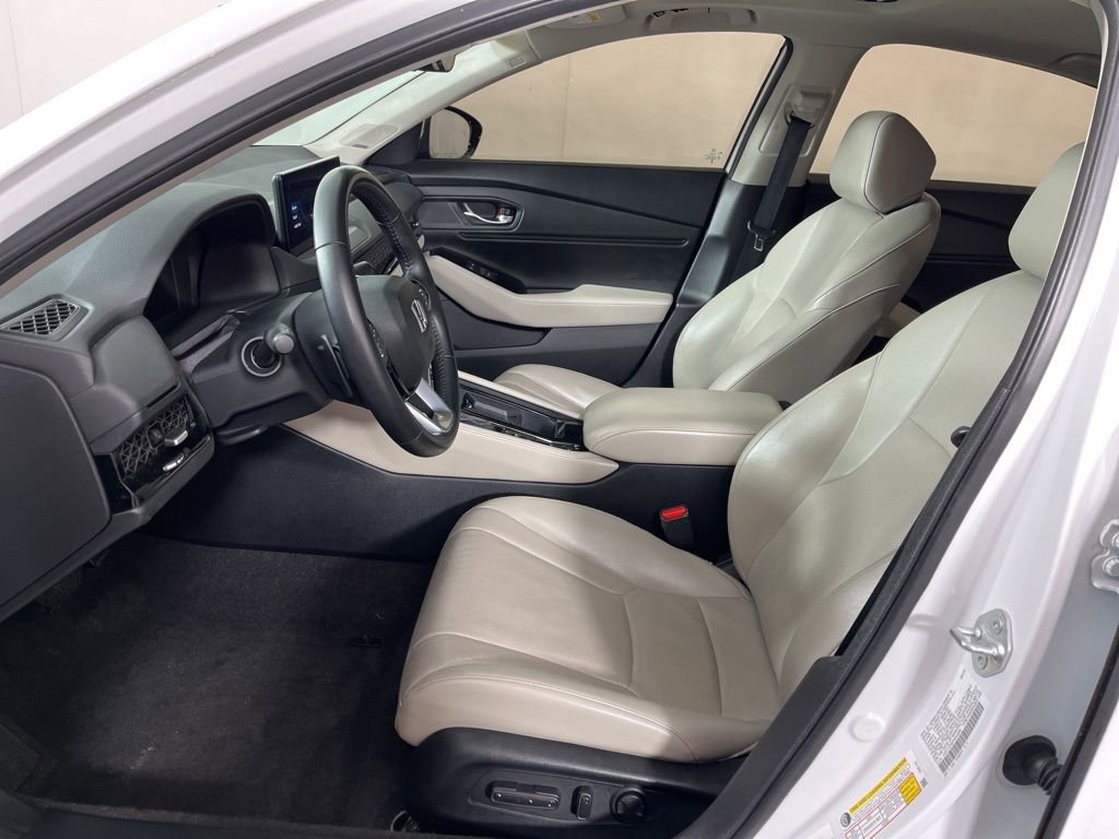 Used 2023 Honda Accord Touring image 22