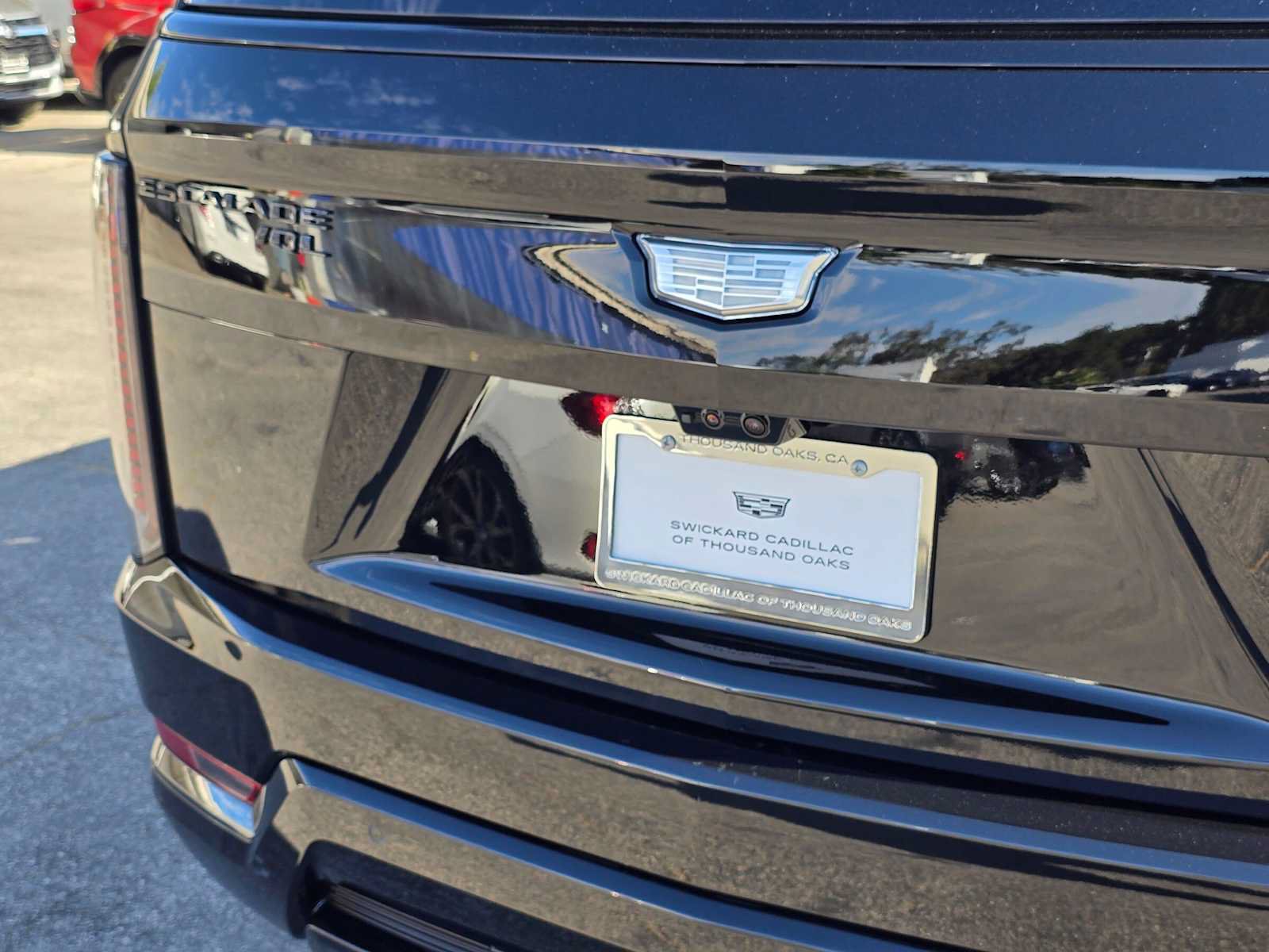 New 2026 Cadillac Escalade IQL Sport 2 w/ LPO, ONYX Package AWD/4WD image 14