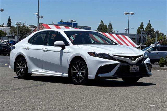 Certified 2023 Toyota Camry SE FWD image 5