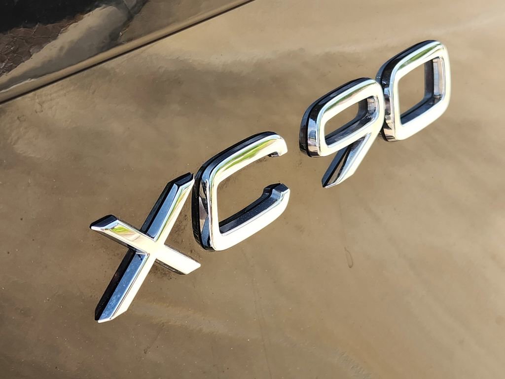 Used 2024 Volvo XC90 B6 Plus w/ Protection Package Premier AWD/4WD image 12