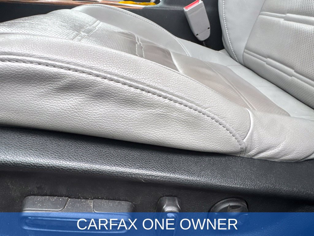 Used 2020 Honda CR-V Touring image 21