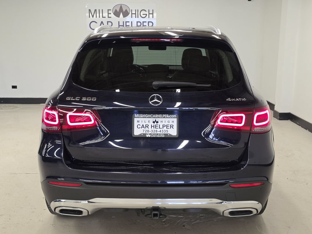 Used 2021 Mercedes-Benz GLC 300 4MATIC image 9