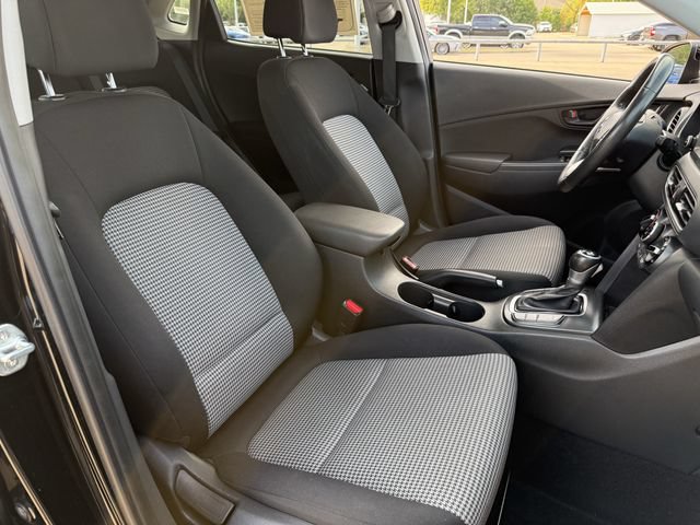 Used 2021 Hyundai Kona SEL Plus FWD image 26
