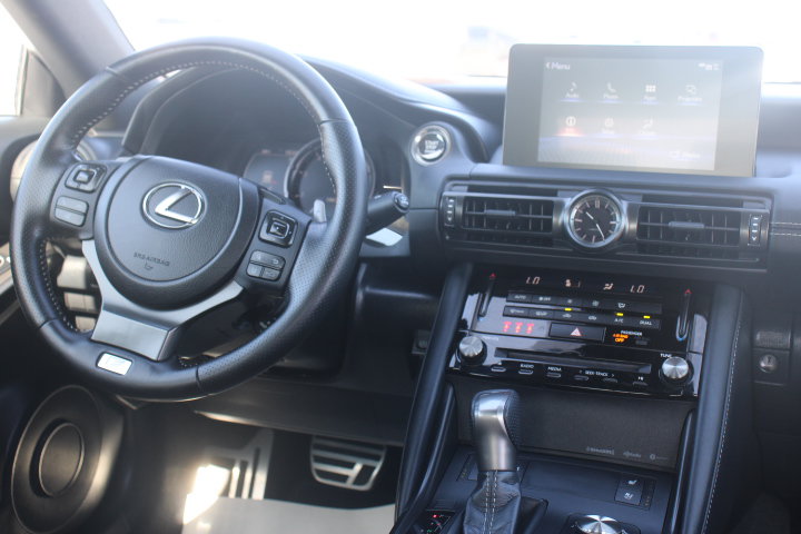 Used 2025 Lexus IS 350 F Sport RWD image 23