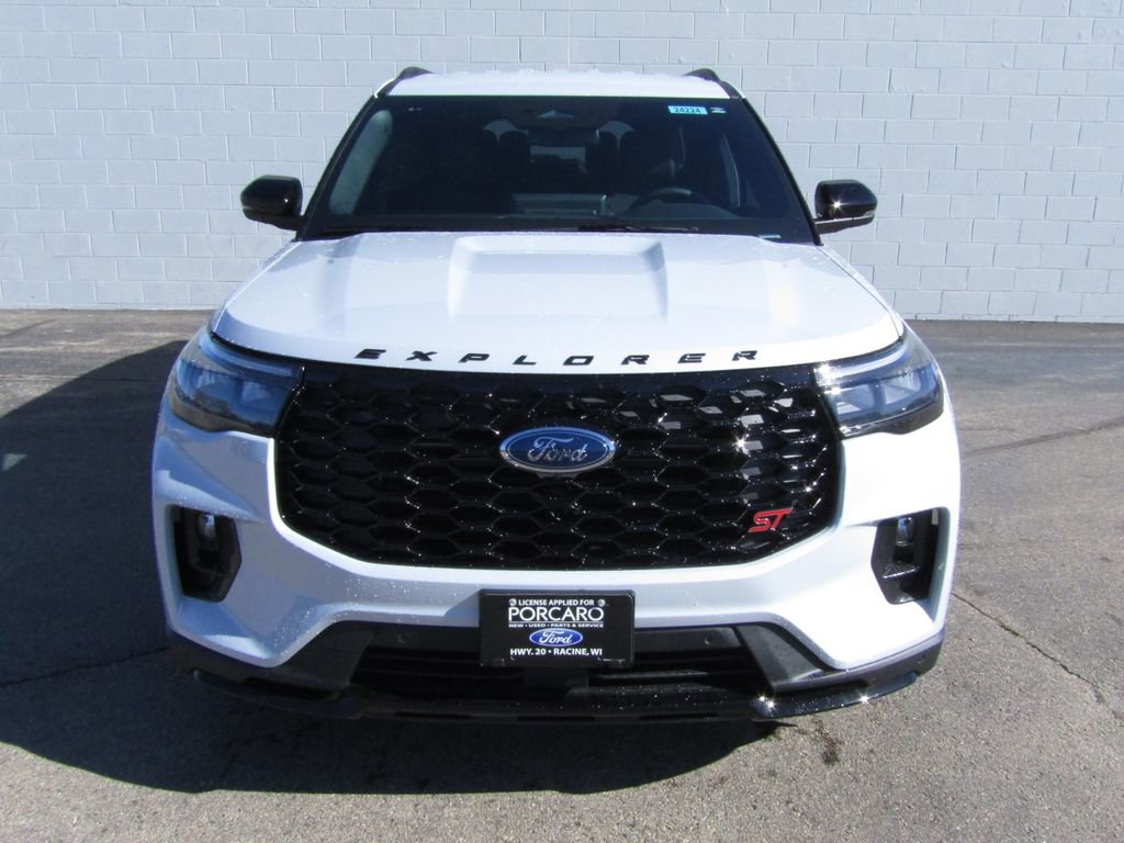 New 2026 Ford Explorer ST image 3