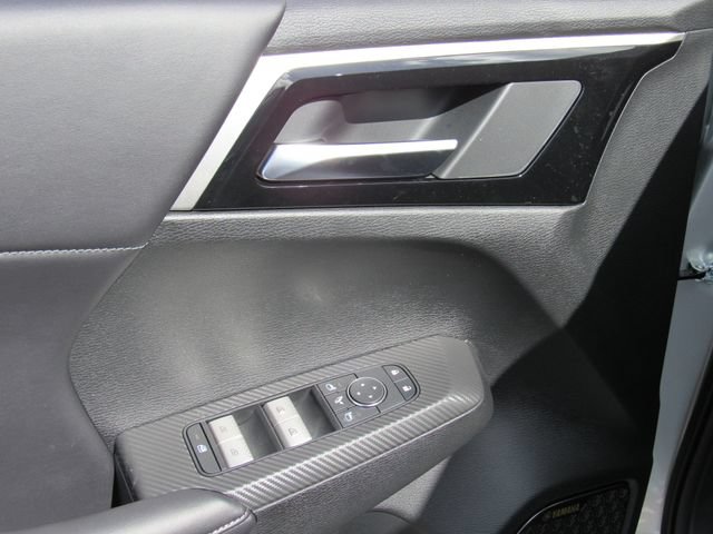 New 2026 Mitsubishi Outlander SE FWD image 20