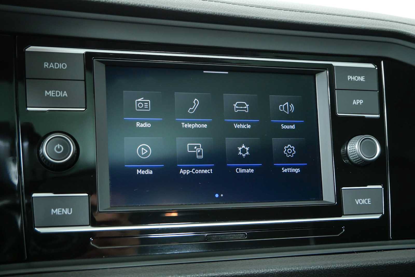 Used 2023 Volkswagen Jetta SE FWD image 13
