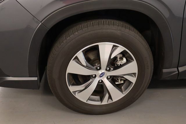 Used 2024 Subaru Ascent Premium w/ Convenience Package image 10