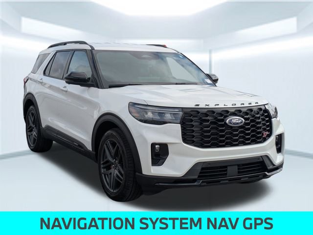 Used 2025 Ford Explorer ST image 8