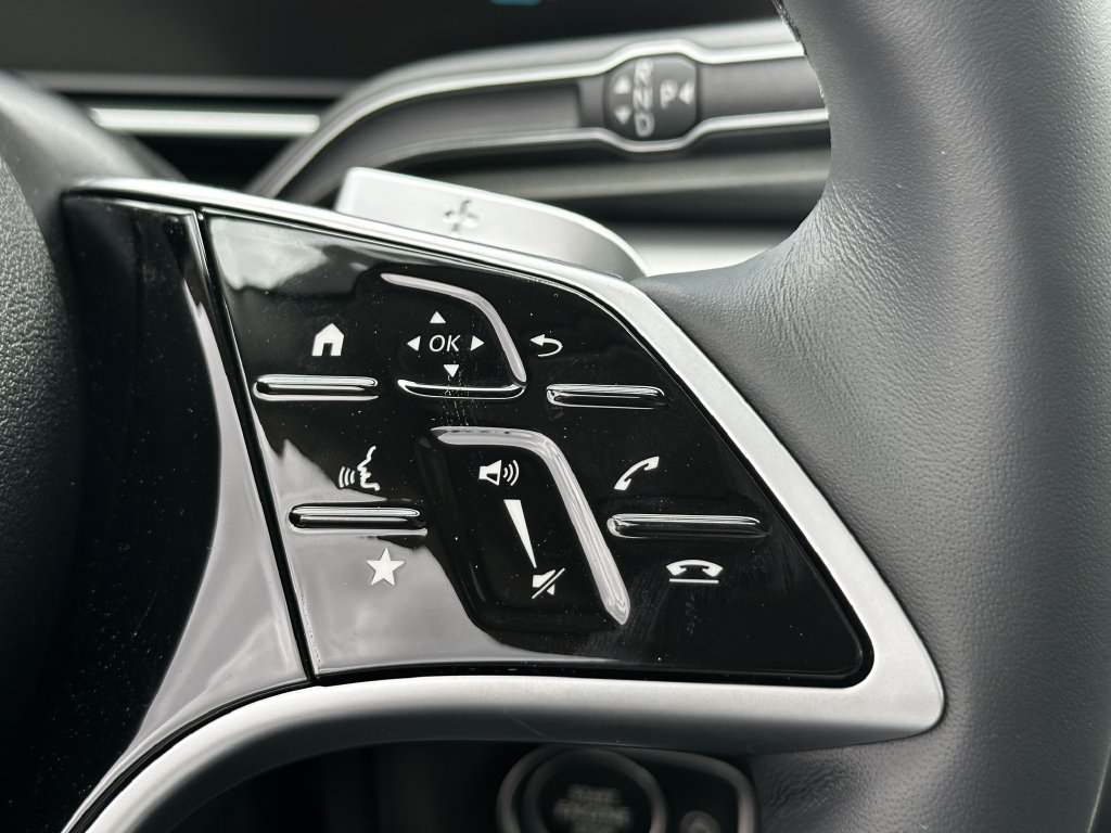 New 2026 Mercedes-Benz GLS 450 4MATIC image 29