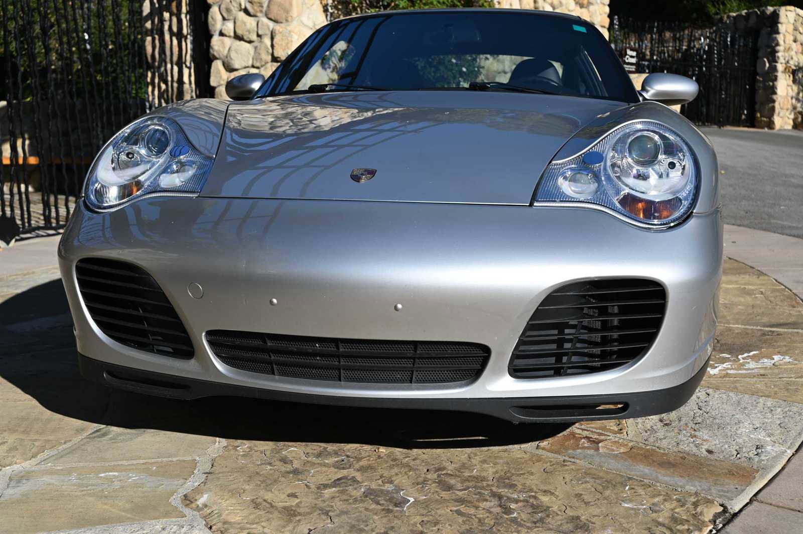 Used 2003 Porsche 911 Carrera 4S image 3