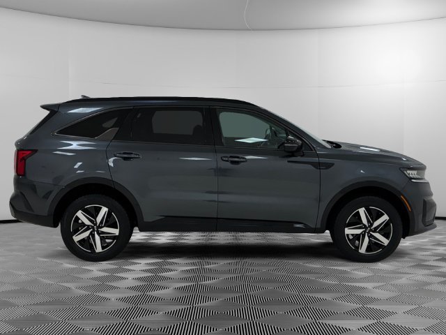 Used 2021 Kia Sorento EX w/ Panoramic Sunroof Package AWD/4WD image 6