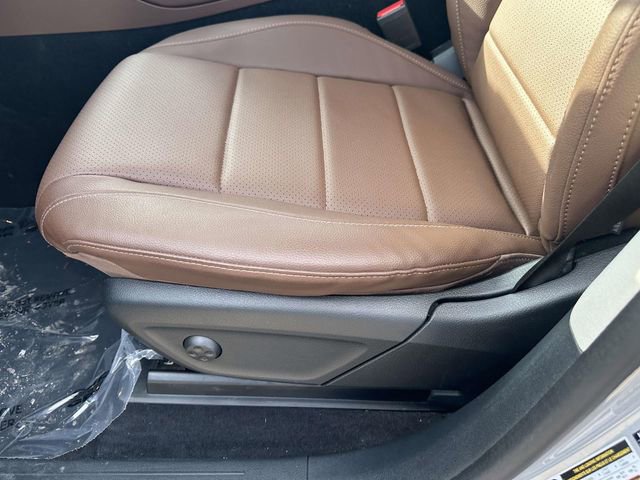 Used 2024 Mercedes-Benz GLE 350 4MATIC image 25