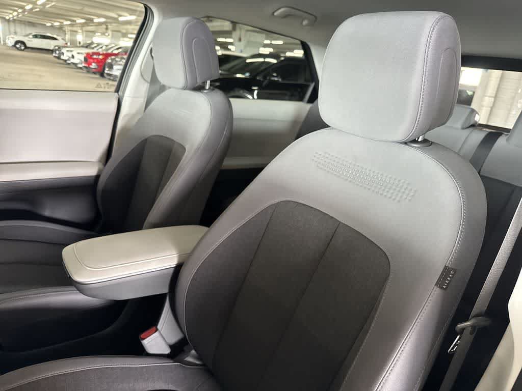 Used 2024 Hyundai Ioniq 5 SE AWD/4WD image 13