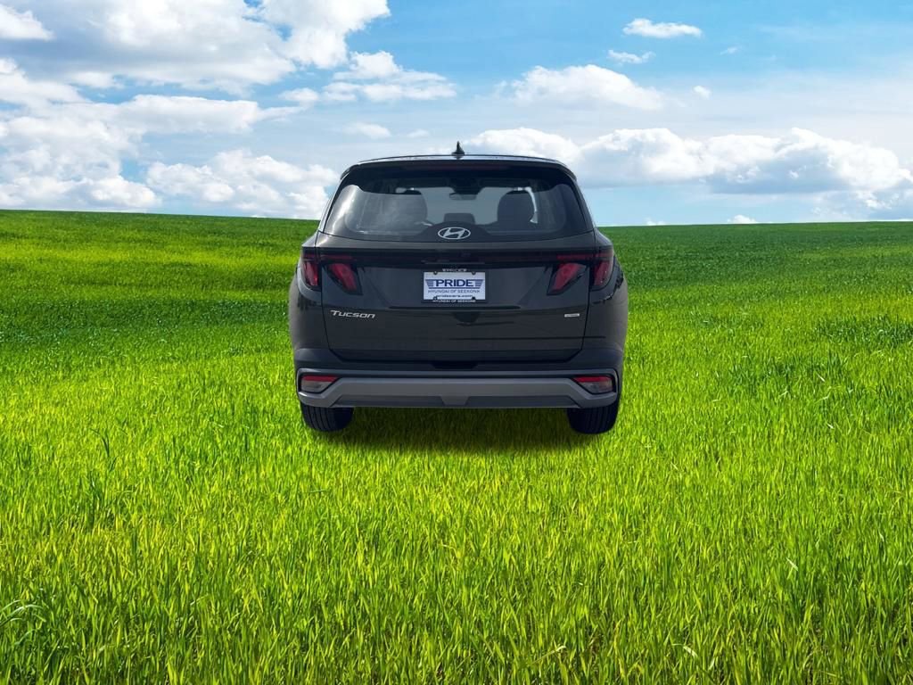 Certified 2026 Hyundai Tucson SE image 8