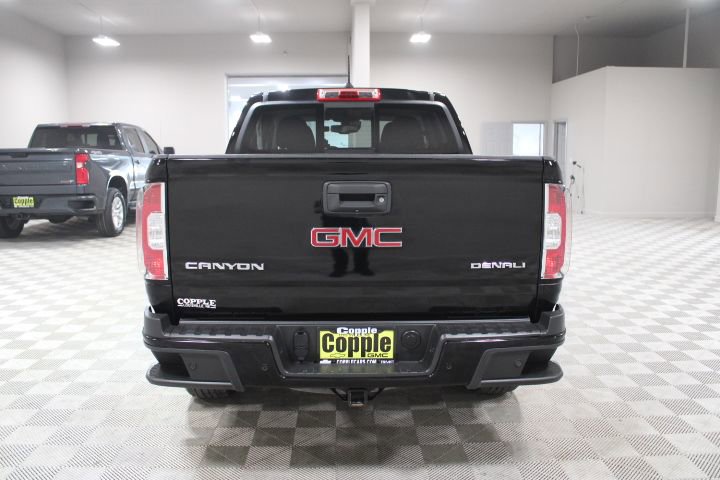 Used 2019 GMC Canyon Denali image 10