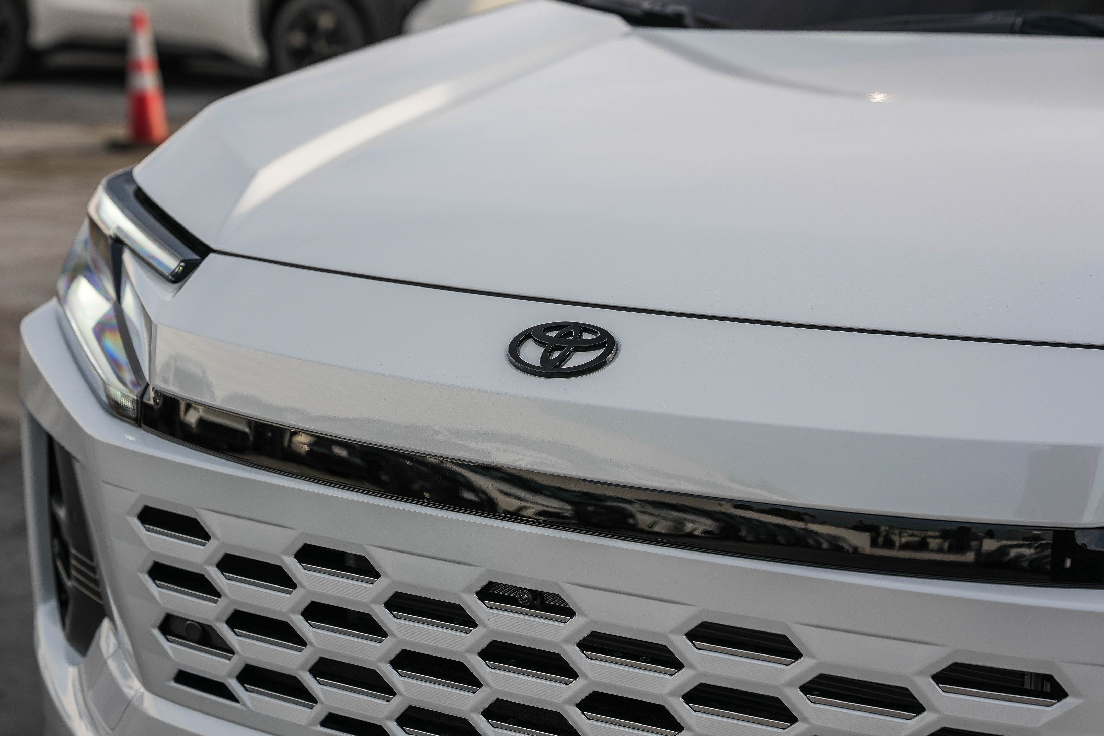 New 2026 Toyota RAV4 Limited AWD/4WD image 6