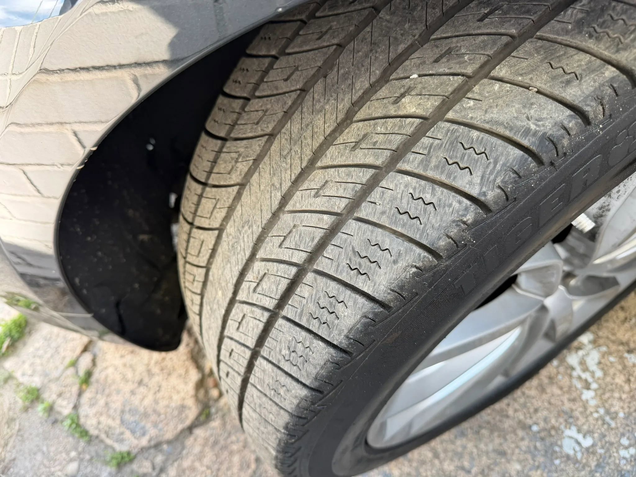 Used 2012 Audi A8 L 4.2 image 31