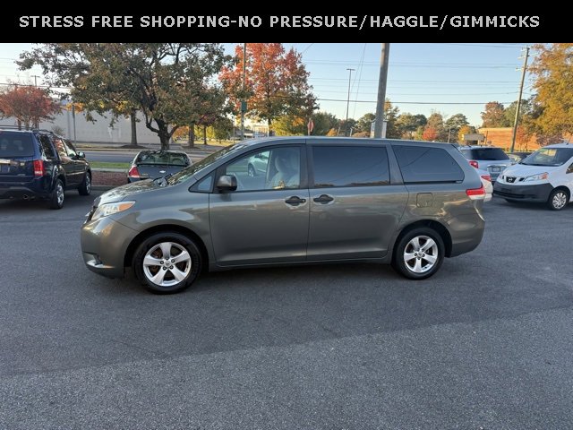 Used 2012 Toyota Sienna image 6