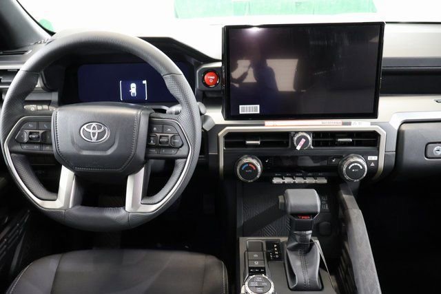 New 2025 Toyota Tacoma TRD Off-Road image 12