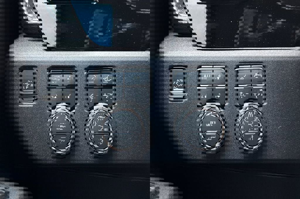 New 2026 Chevrolet Silverado 1500 RST w/ RST All Star Premium Package AWD/4WD image 27