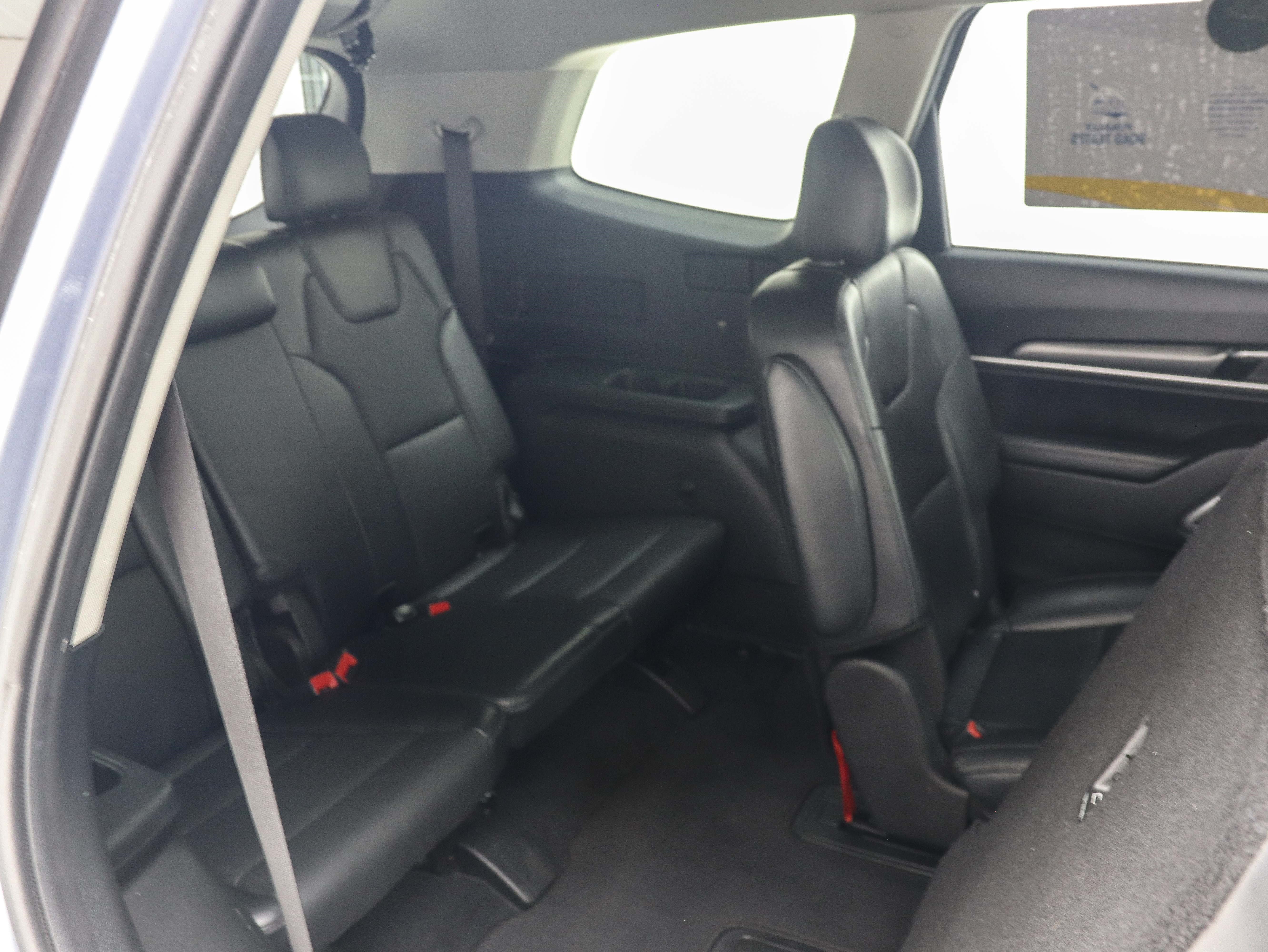 Used 2020 Kia Telluride S AWD/4WD image 16
