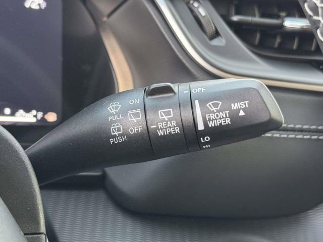 New 2025 Jeep Grand Cherokee Altitude image 11