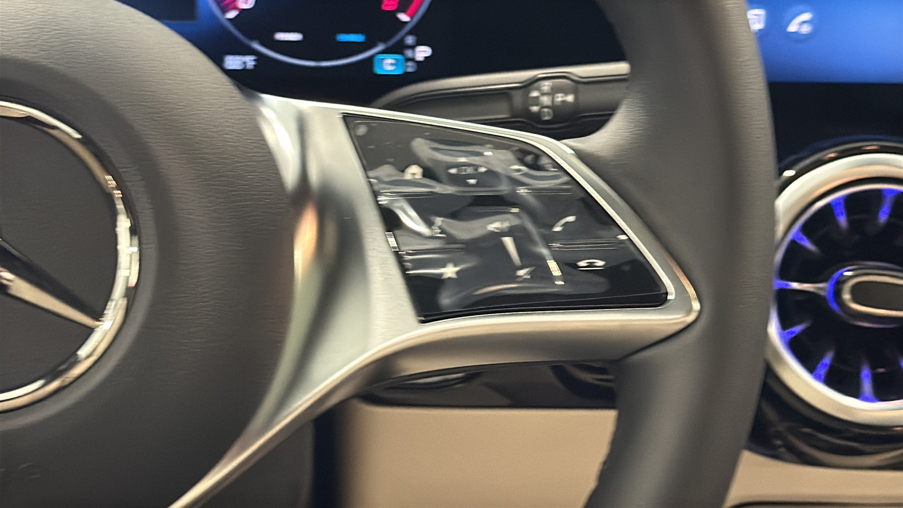 New 2026 Mercedes-Benz GLA 250 image 32