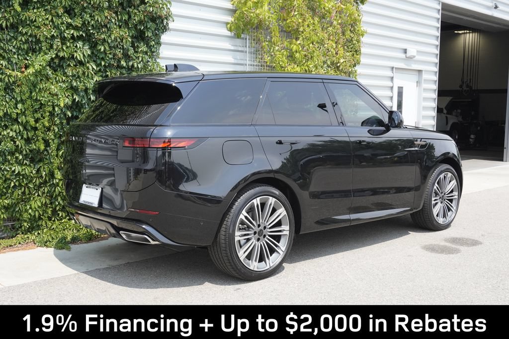 New 2026 Land Rover Range Rover Sport Dynamic SE AWD/4WD image 4