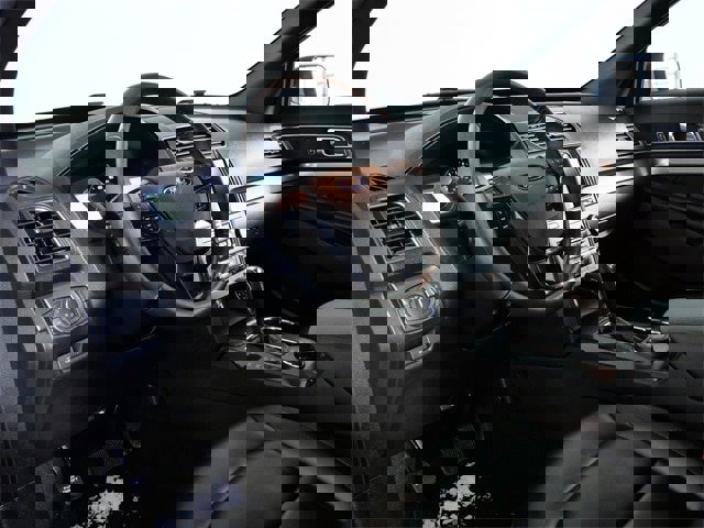 Certified 2019 Ford Explorer XLT w/ Equipment Group 202A image 16