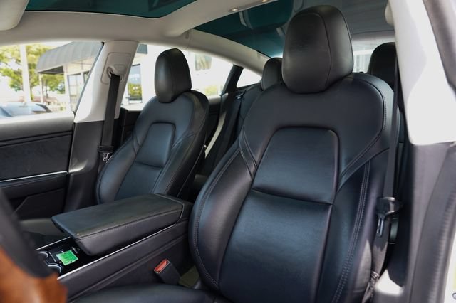 Used 2019 Tesla Model 3 RWD image 6