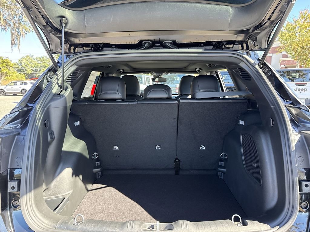 New 2026 Jeep Compass Limited w/ Sun, Sound & Navigation Group image 30