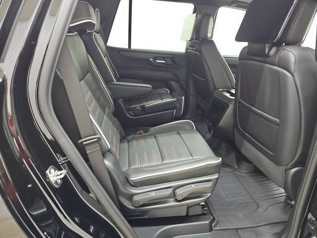 New 2026 GMC Yukon AT4 Ultimate w/ LPO, Floor Liner Package AWD/4WD image 11