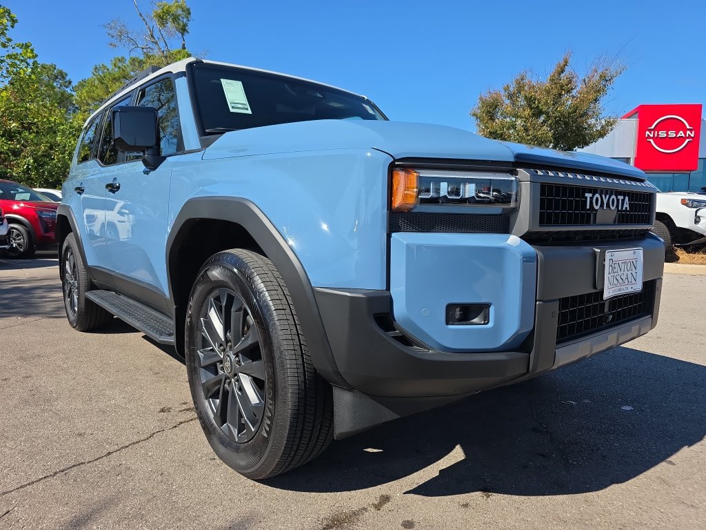 Used 2025 Toyota Land Cruiser w/ Premium Package AWD/4WD image 2
