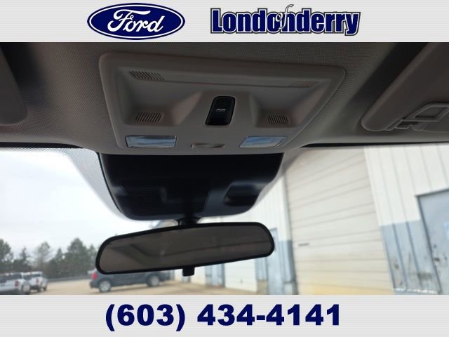 New 2026 Ford Maverick Lariat w/ Black Appearance Package image 35