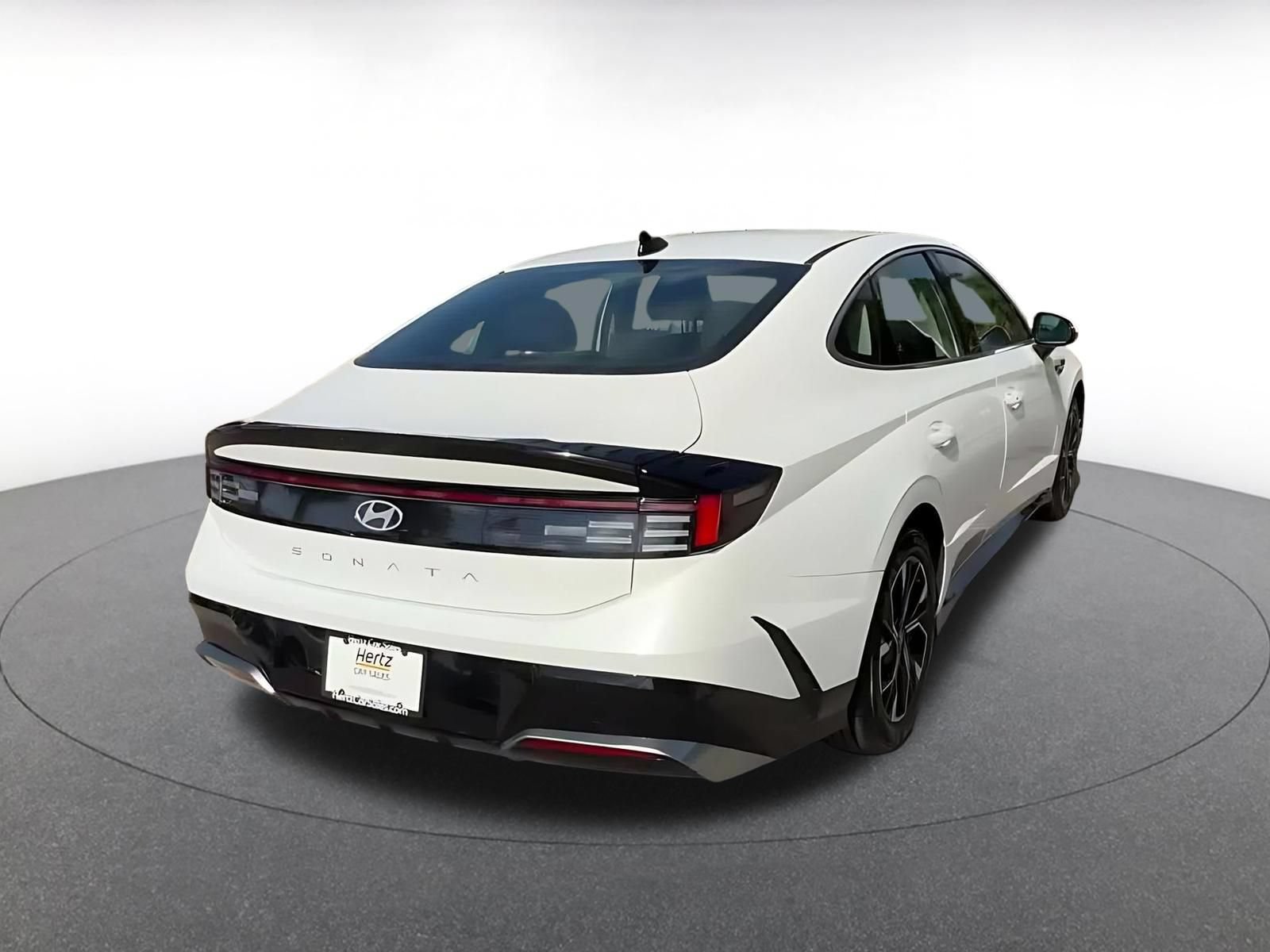 Used 2025 Hyundai Sonata SEL FWD image 12