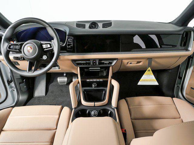 New 2026 Porsche Cayenne S AWD/4WD image 19