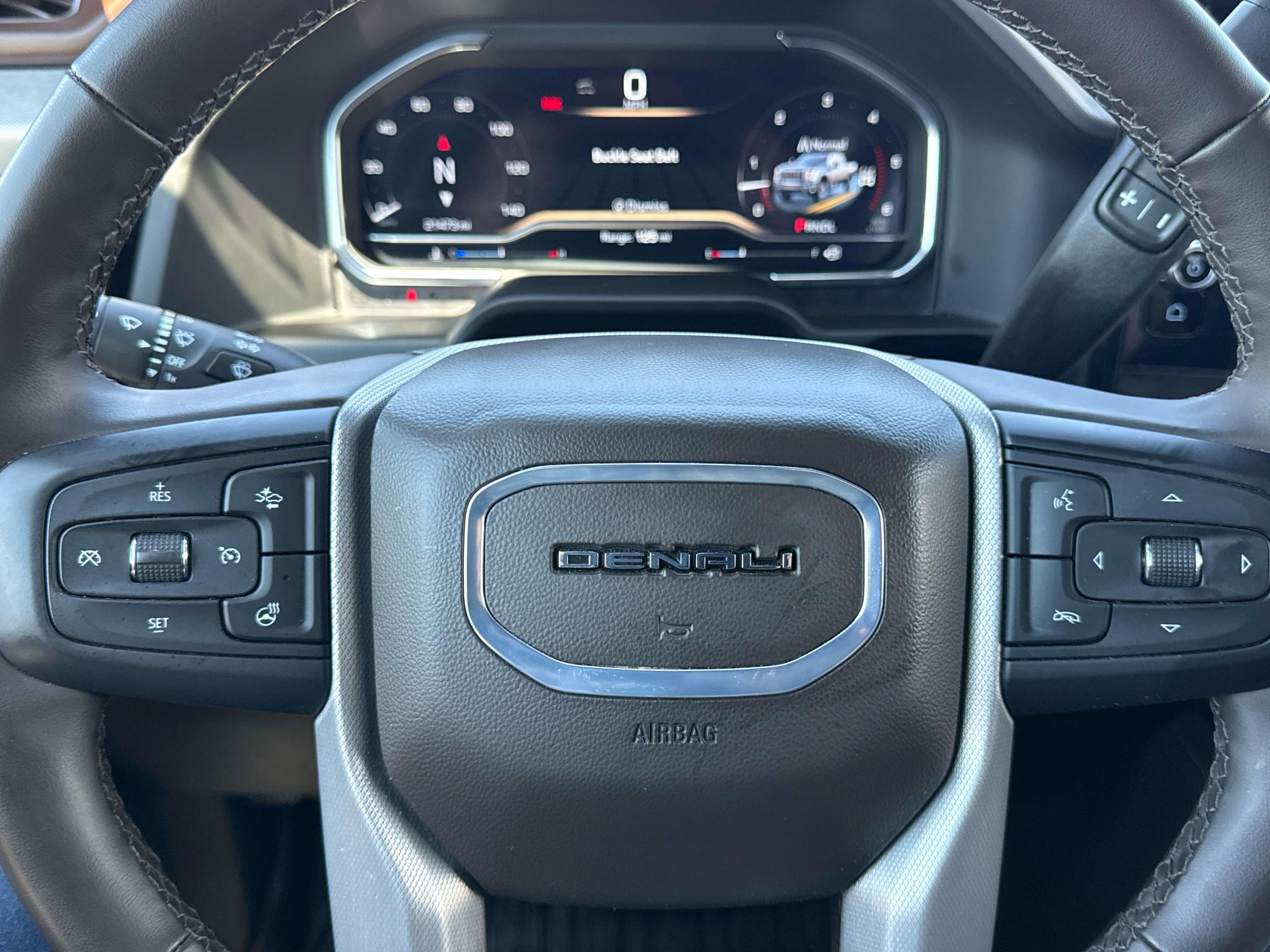 Used 2024 GMC Sierra 2500 Denali w/ Denali Reserve Package AWD/4WD image 26