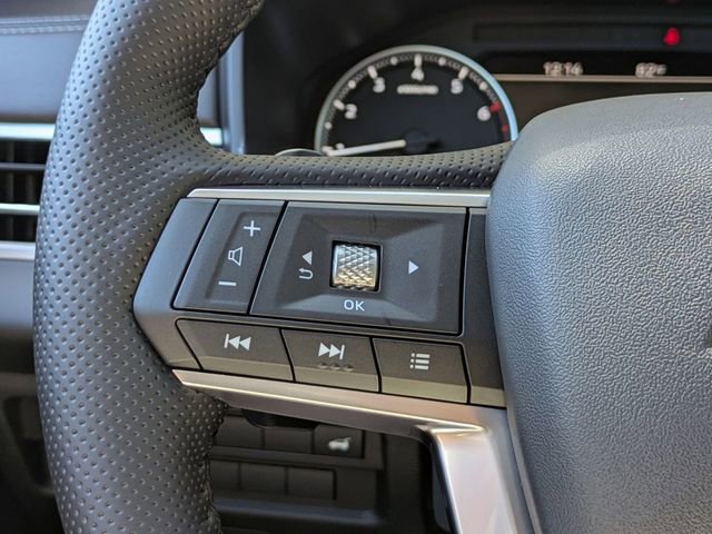 New 2026 Mitsubishi Outlander SE FWD image 29