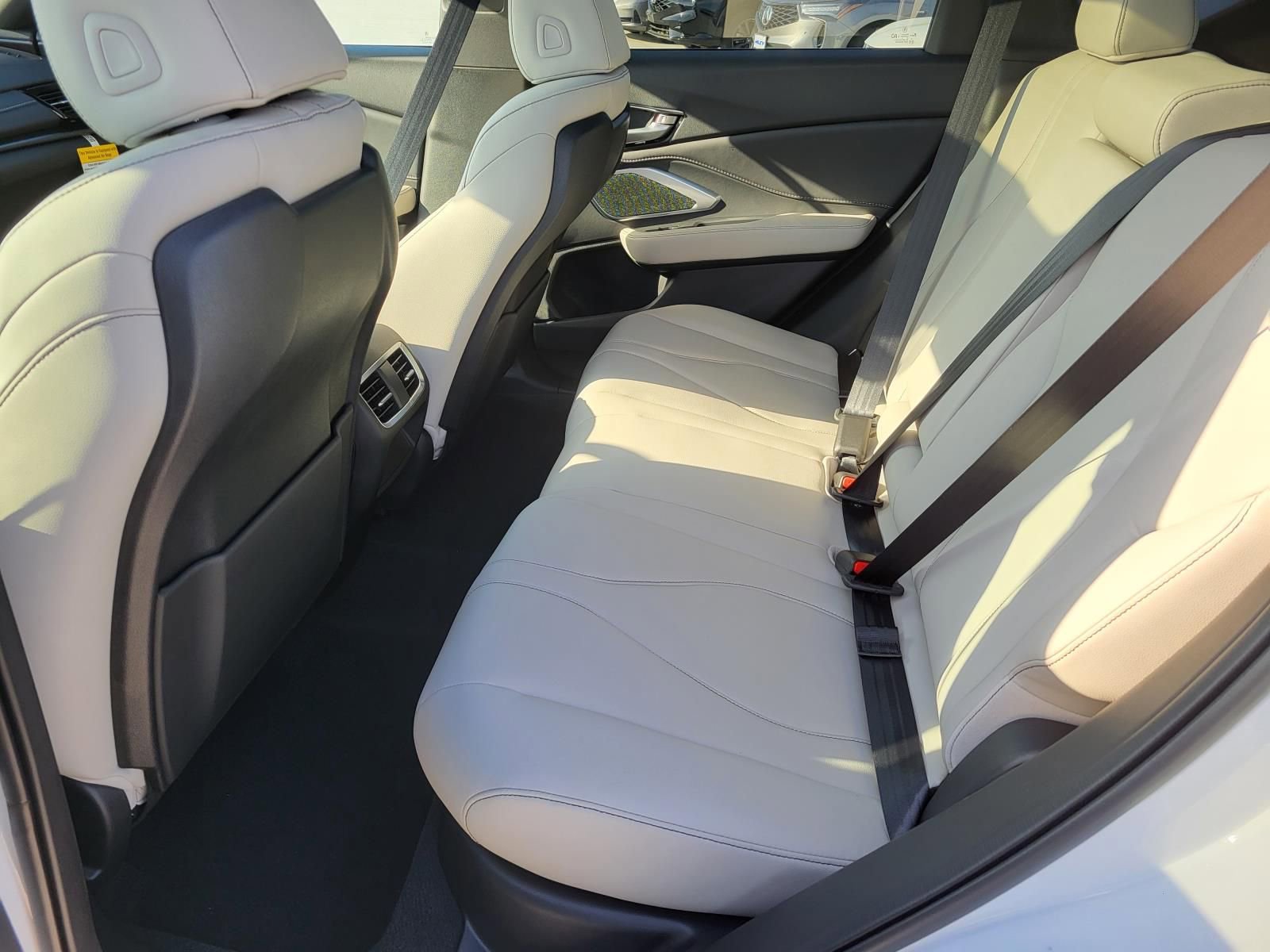 New 2026 Acura RDX SH-AWD image 13