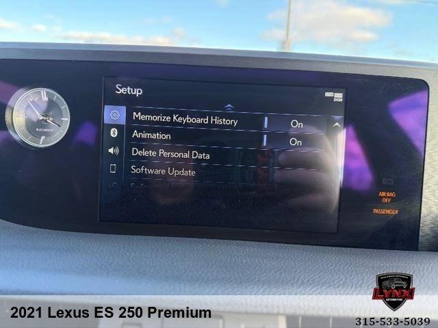 Used 2021 Lexus ES 250 w/ Premium Package image 21