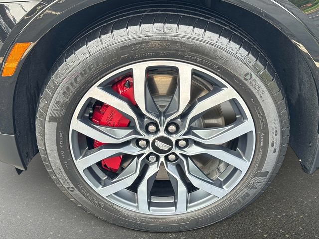 Certified 2022 Cadillac XT5 Sportv w/ Platinum Package AWD/4WD image 9