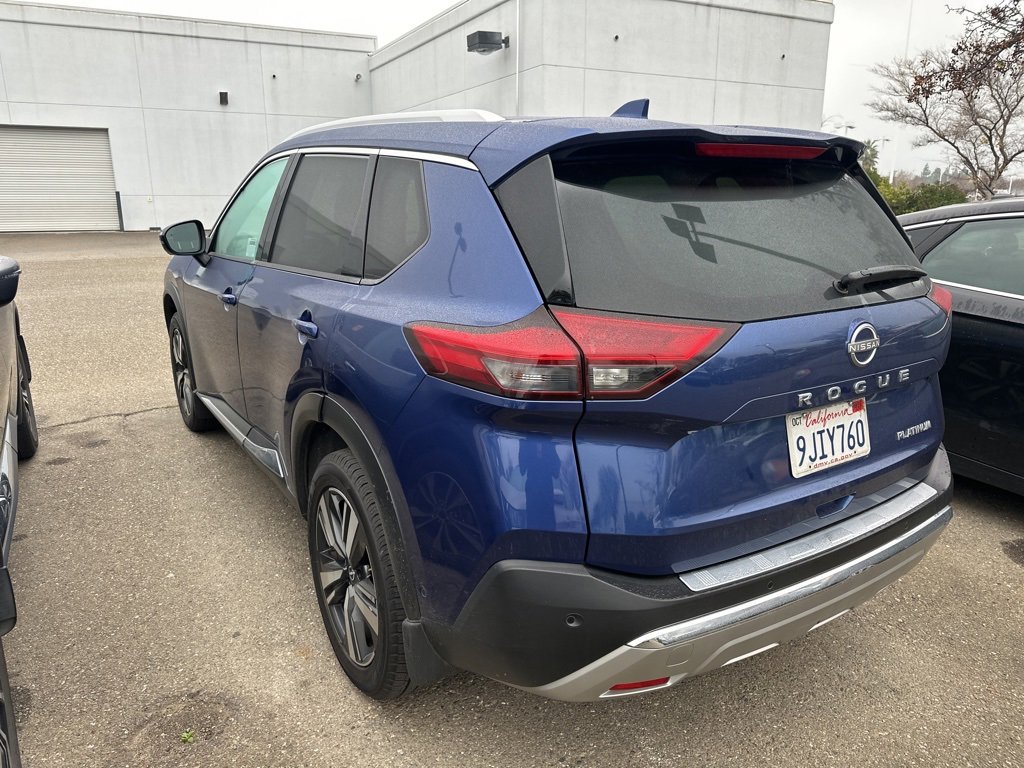 Used 2023 Nissan Rogue Platinum w/ Platinum Premium Package image 4