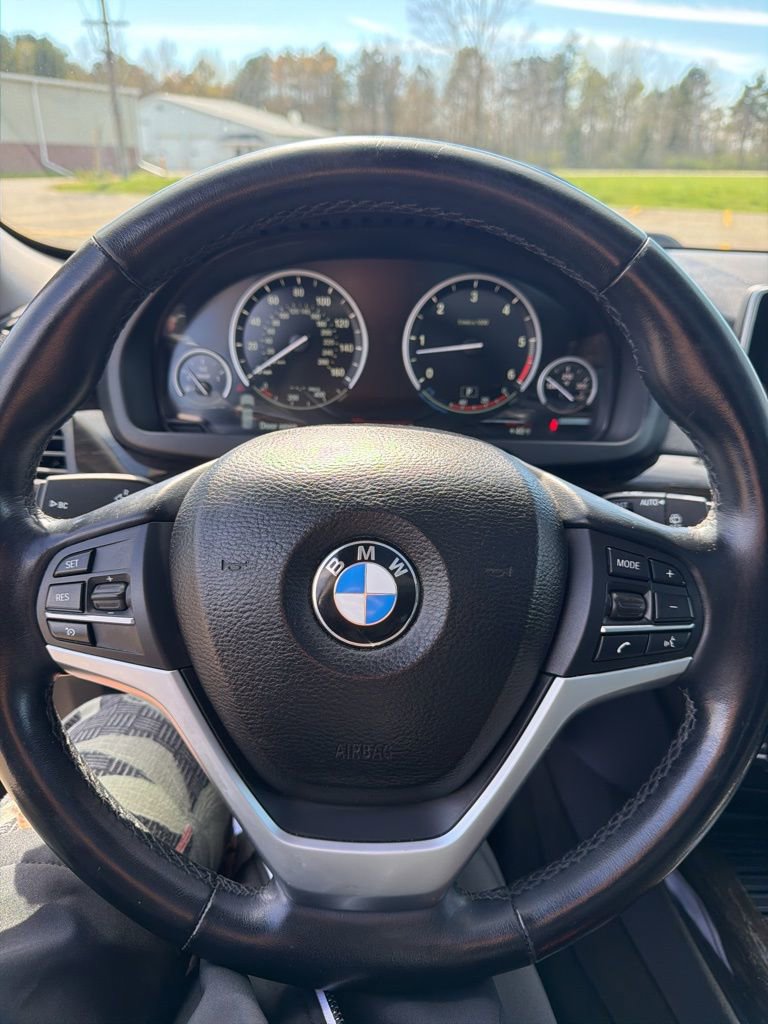 Used 2014 BMW X5 xDrive35d image 13
