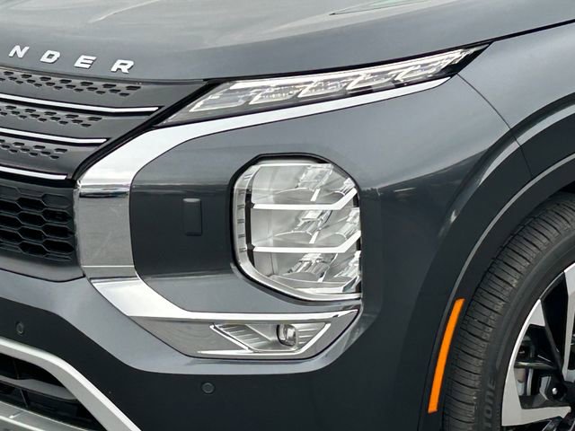 Used 2025 Mitsubishi Outlander SE AWD/4WD image 13