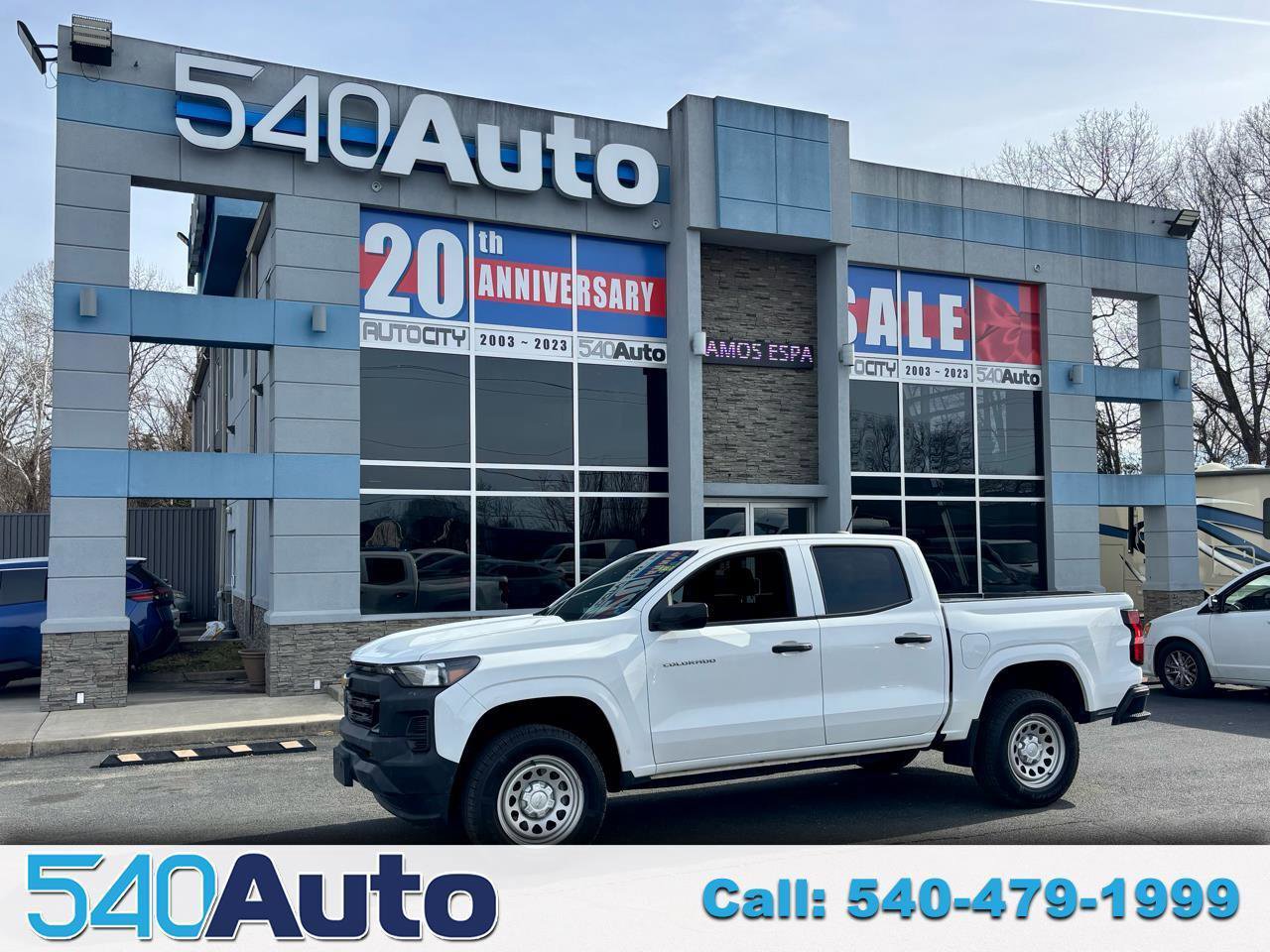 Used 2023 Chevrolet Colorado W/T image 1