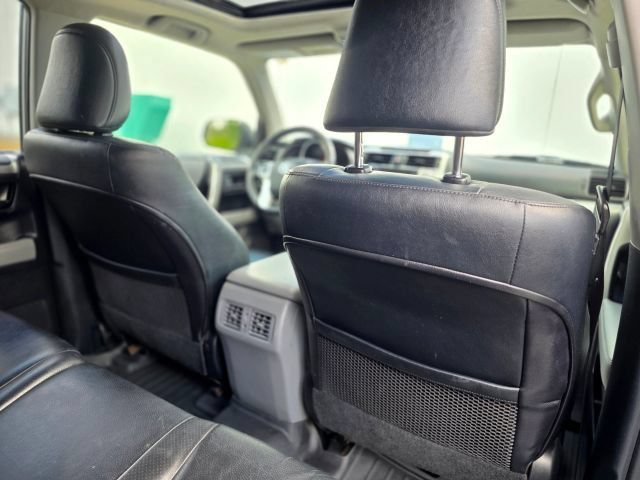 Used 2012 Toyota 4Runner SR5 w/ Premium Pkg AWD/4WD image 34