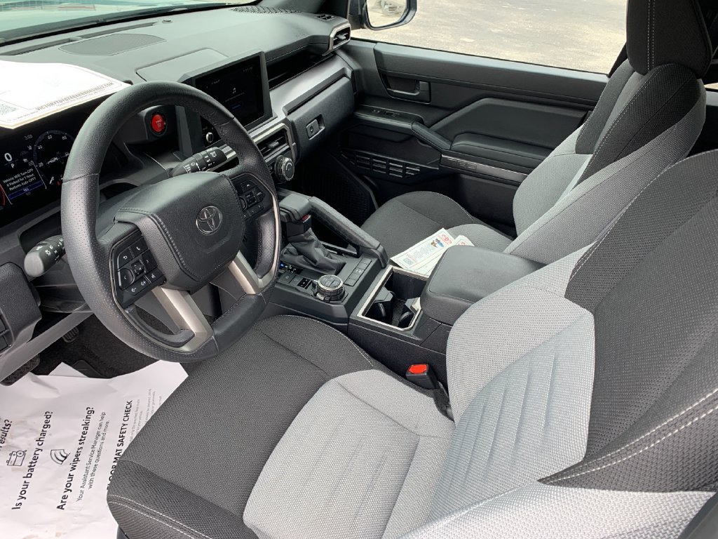 Used 2025 Toyota 4Runner TRD Off-Road AWD/4WD image 11